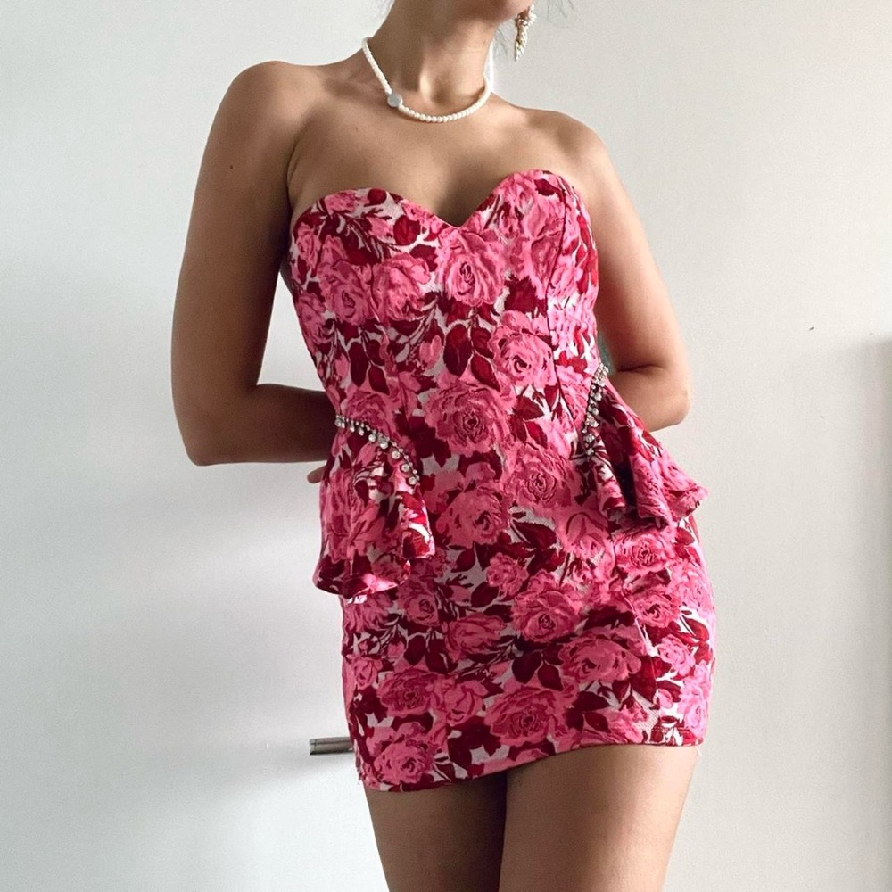 Zara | Red & pink rose strapless jacquard peplum mini dress with rhinestones | M